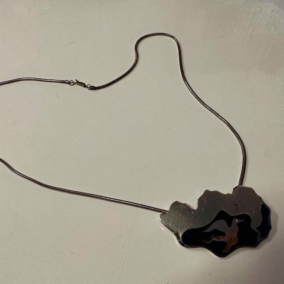 Originally Bird Necklace - Picture 2 of 3